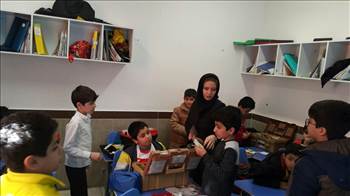 رباتیک کلاس خانم اردشیری -  آلبوم تصاویر مدرسه هوشمند دیباگران