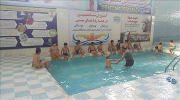 آموزش شنا  -  آلبوم تصاویر مدرسه هوشمند دیباگران