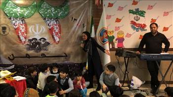 برگزاری مراسم گرامیداشت یوم الله 22 بهمن -  آلبوم تصاویر مدرسه هوشمند دیباگران