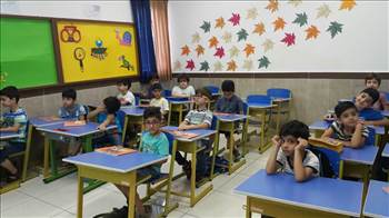 کلاس زبان انگلیسی  -  آلبوم تصاویر مدرسه هوشمند دیباگران