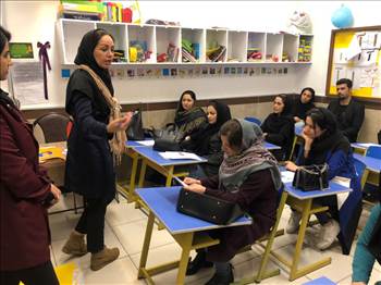 , سومین جلسه اولیا مربیان دبستان دیباگران