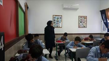 برگزاری امتحانات -  آلبوم تصاویر مدرسه هوشمند دیباگران