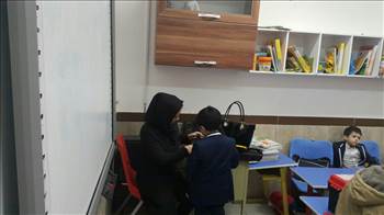 رباتیک کلاس خانم اردشیری -  آلبوم تصاویر مدرسه هوشمند دیباگران