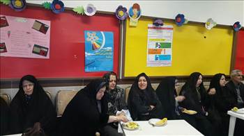 جشن پدر بزرگ ها و مادر بزرگ ها  -  آلبوم تصاویر مدرسه هوشمند دیباگران