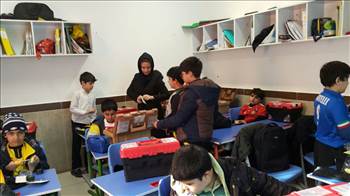 رباتیک کلاس خانم اردشیری -  آلبوم تصاویر مدرسه هوشمند دیباگران