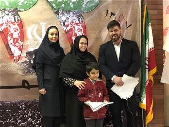 برگزاری مراسم گرامیداشت یوم الله 22 بهمن -  آلبوم تصاویر مدرسه هوشمند دیباگران