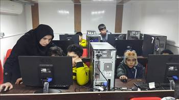 , بازدید از کلاس کامپیوتر پایه سوم 