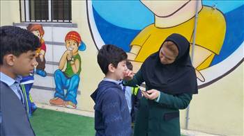 مصرف وارنیش فلورائد -  آلبوم تصاویر مدرسه هوشمند دیباگران